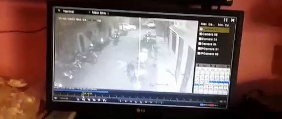 SURAT VIDEO/ कार में सवार होकर आए चोर, देखे वीडियो...