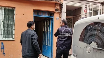 Yolda yürürken hem tüfekle, hem de tabancayla vuruldu