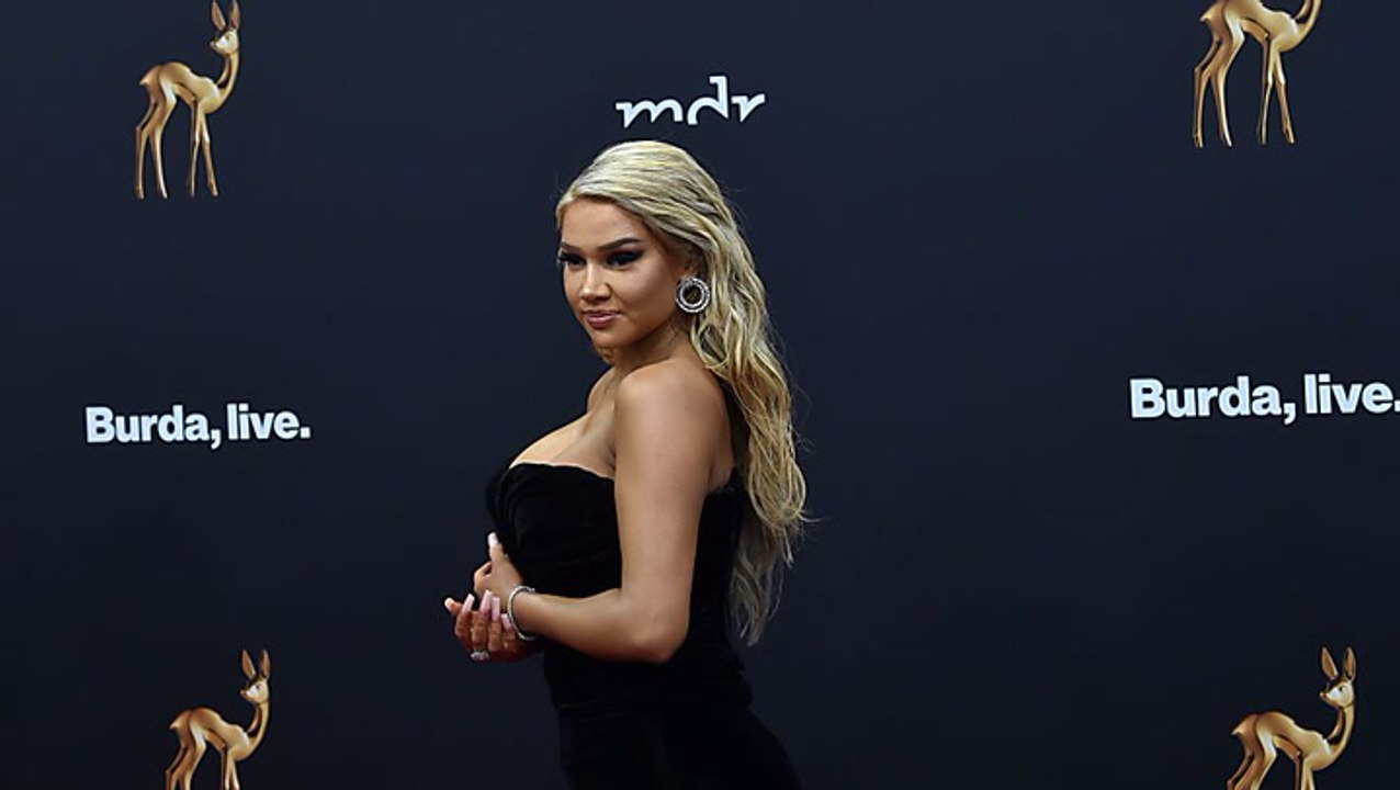 „Gib ihm“: Shirin David bricht krassen Rekord