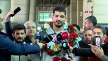 Avrupa şampiyonu Taha Akgül'e Ankara'da coşkulu karşılama
