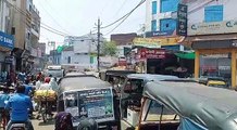 Vehicles stuck in jam for half an hour, traffic police not take care