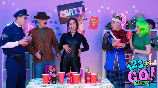 RICH VS BROKE STUDENT - Eating Only Expensive Food! Funny School Situations by 123 GO! Genius