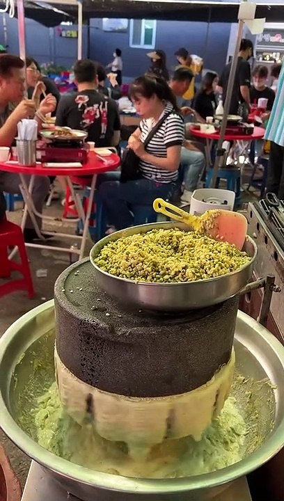 오일장 가면 꼭 먹는 5,000원짜리 녹두전 #shorts  Korean traditional mung bean pancake _ Korean Street Food