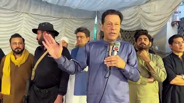 بزدل آدمی لیڈر نہیں بن سکتا عمران خان کی بات پر کارکن نے جملہ کس دیا، عمران خان سمیت تمام حاضرین ہنس ہنس کر بے حال ہو گئے |Public News | Breaking News | Imran Khan Speech