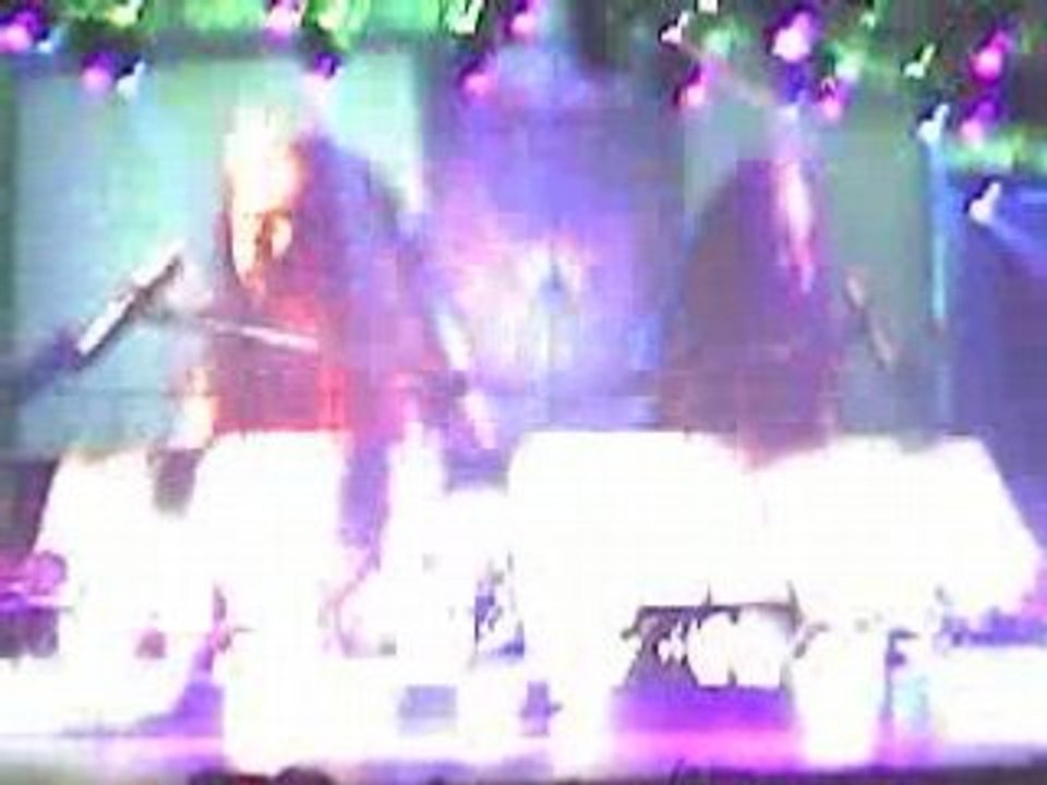 My Boo / Unbreakable - Alicia Keys live au Dome de marseille