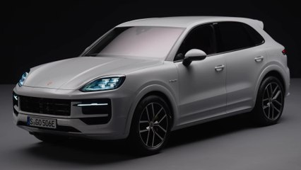 The new Porsche Cayenne E-Hybrid Design Preview in Studio