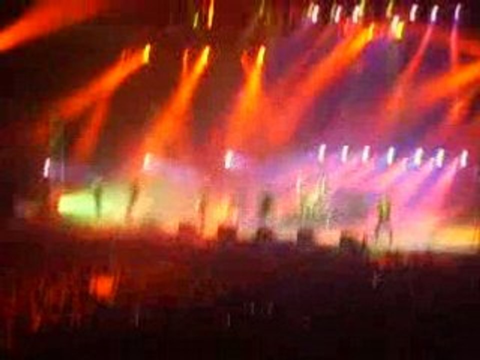 welcome to my life simple plan