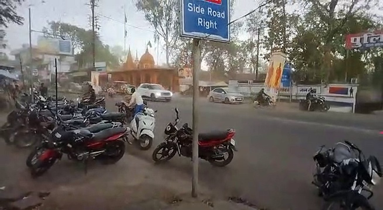 Chhindwara shaken by dusty storm