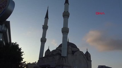 BAKANI ÇAVUŞOĞLU: BAYRAMDA DEPREMZEDELERİ YALNIZ BIRAKMAMAK GEREKİYOR