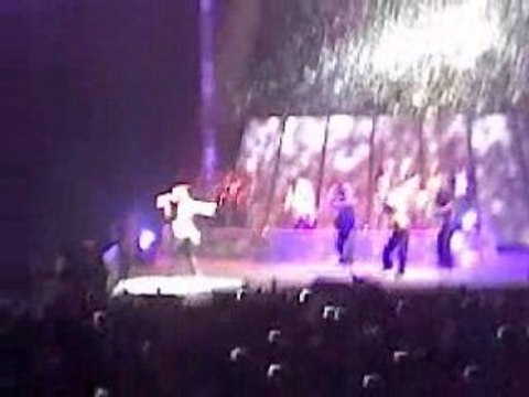 No One - Alicia Keys Live au dome de Marseille 22/03/2008