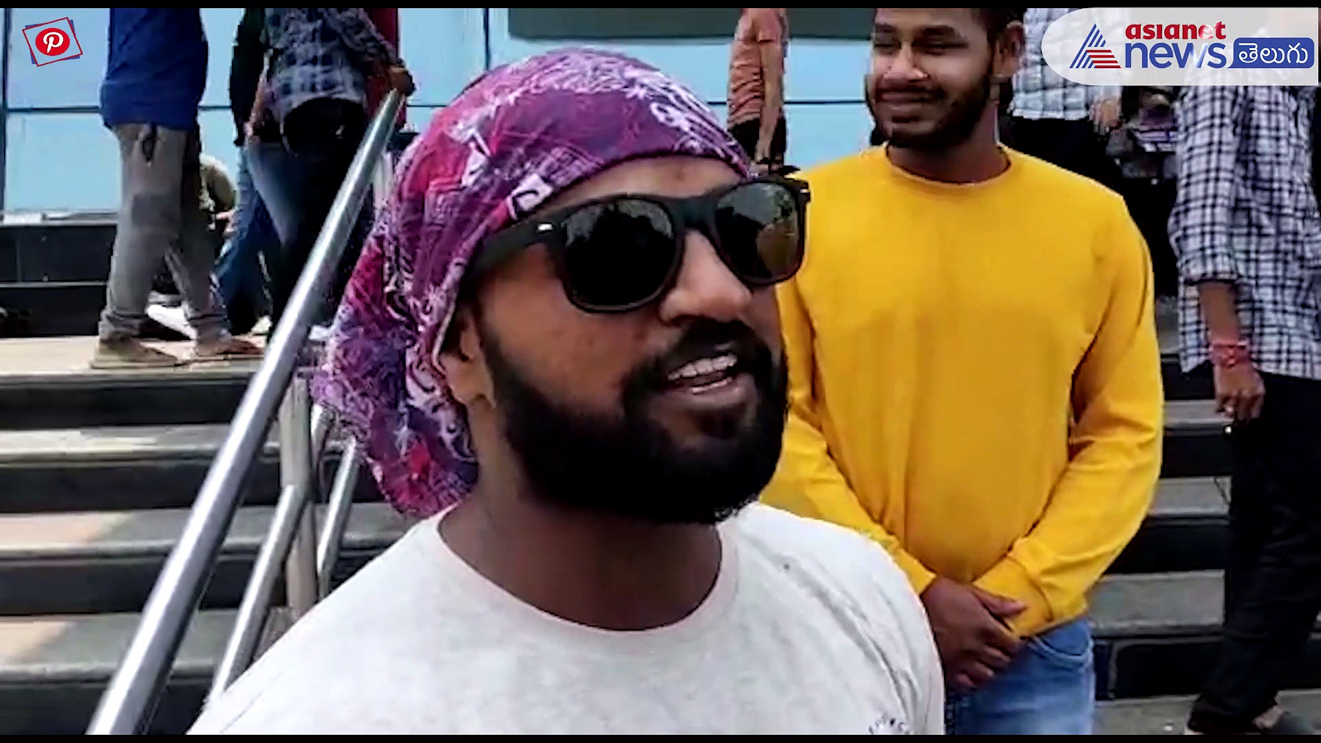 కిసీ కా భాయ్ కిసీ కీ జాన్ పబ్లిక్ టాక్ : సినిమా చూసి నవ్వాలో ఏడవాలో అర్థం కాలేదు..!