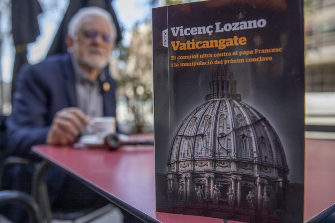 Espai VilaWeb - Presentació del llibre de 'Vaticangate', de Vicenç Lozano (20.04.2023)