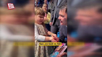 Murat Kurum'un minik bir kız çocuğu ile sohbeti