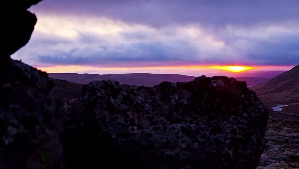 This is a video with a very very long title that we created specifically for testing purposes, the goal of this test is to check that when the title of the video is long as this one we don't break the watching screen, nor the home page. =D that's it