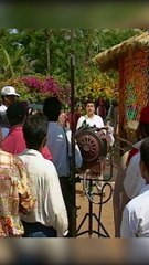 Rishi Kapoor & Madhuri Dixit Shooting A Romantic Song