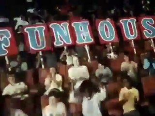 Archie's Funhouse Archie’s Funhouse E002 Animal Antics – Roller Rink