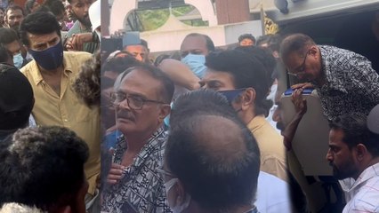 ഖബറടക്കം കഴിഞ്ഞ് കണ്ണീരോടെ മമ്മൂക്കയുടെ സഹോദരൻ