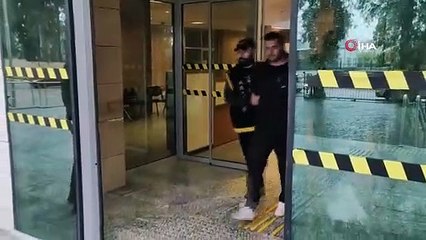 AKP Çukurova ilçe binasına ateş açan kişi tutuklandı!