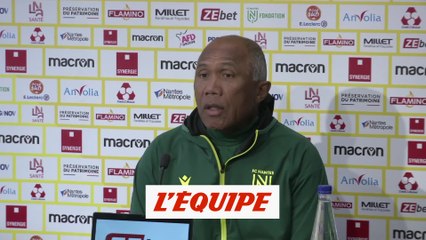 Télécharger la video: Girotto suspendu, Chirivella et Descamps forfaits - Foot - L1 - Nantes