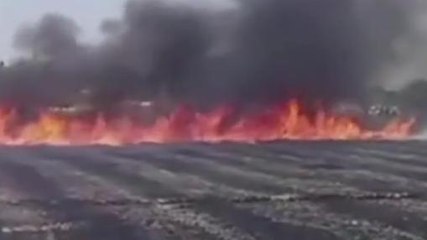 सुलतानपुर: ग्रामीण इलाकों में नहीं थम रहा आग का तांडव, कई बीघा फसल जलकर हुई राख