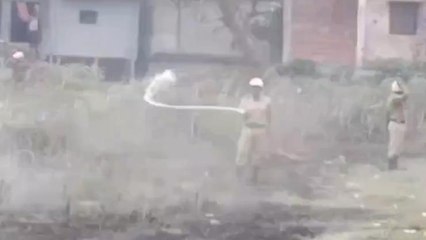 দঃ ২৪ পরগনা: বসতি এলাকায় দাউ দাউ করে আগুন, তারপর...