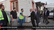Tunç Soyer, Bayramı Osmaniye'de Depremzedelerle Birlikte Karşıladı