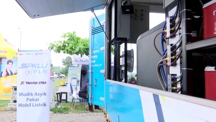 SPKLU di Rest Area KM 379 Batang Semarang Andal Layani Pemudik