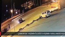 ÇANKIRI'DA 1 KİŞİNİN ÖLDÜĞÜ 5 KİŞİNİN YARALANDIĞI KAZA GÜVENLİK KAMERASINDA