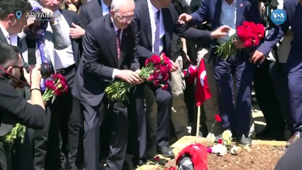Kılıçdaroğlu Bayramın İlk Gününü Depremzedelerle Geçirdi