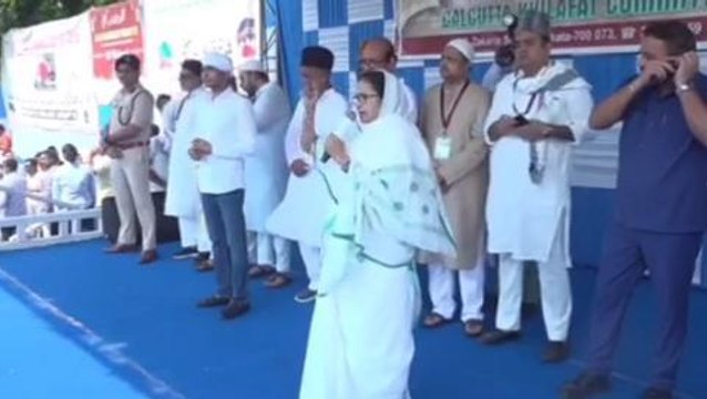 কলকাতা: 'প্রাণ দেব কিন্তু দেশভাগ হতে দেব না', হুঁশিয়ারি মমতার