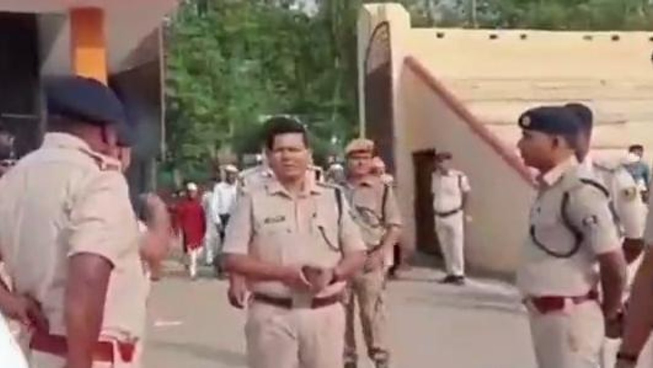 गया: कड़ी सुरक्षा के बीच अदा की गई ईद उल फित्र की नमाज, SSP ने खुद की मॉनिटरिंग