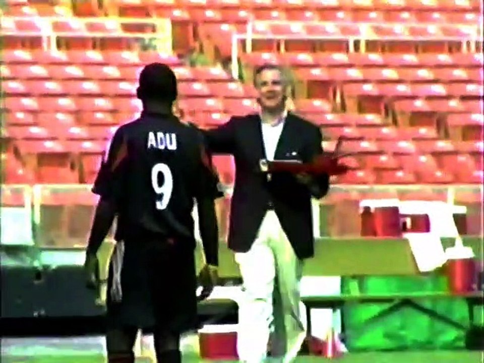 Campbell's Chicken Noodle Soup Commercial with Freddy Adu and Gordon Elliot (2004)