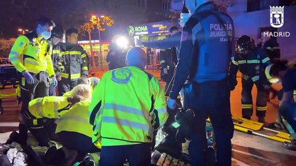 Intervención del equipo de Emergencias Madrid durante un incendio