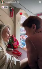 Meral Akşener ve Dilek İmamoğlu abla-kardeş gibi