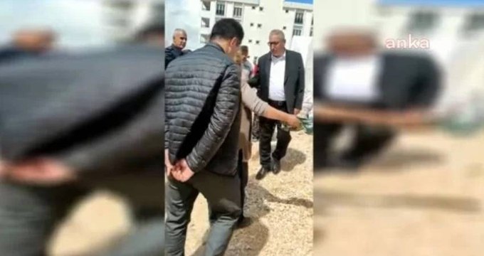 Pazarcık Belediye Başkanı İbrahim Yılmazcan'dan depremzedeye: Getirttiğim çadırda kalıyorsun, o zaman kalma