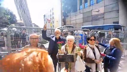 Galatasaray Meydanı'na çıkmak isteyen Cumartesi Anneleri 943. haftada da gözaltına alındı