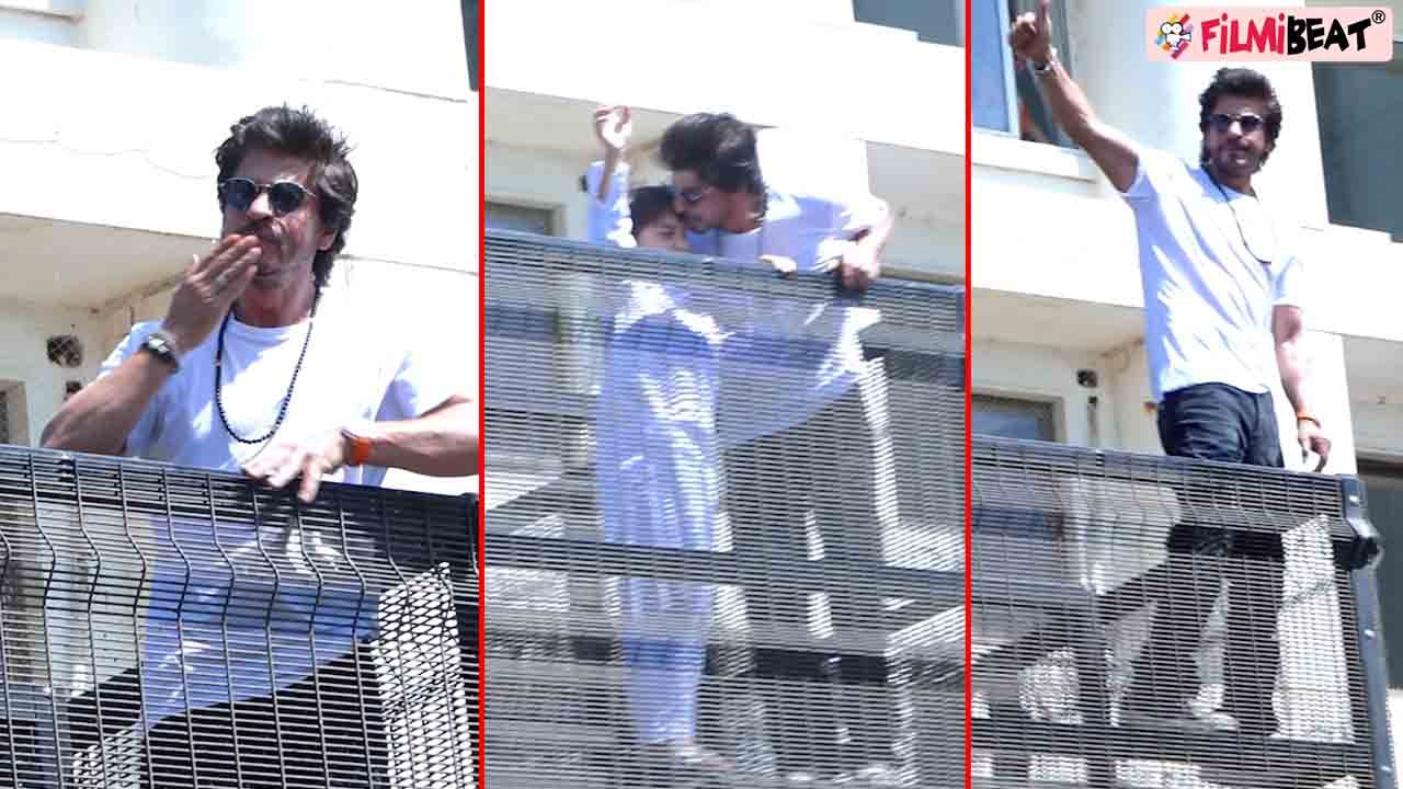 Shah Rukh Khan ने Eid के मौके पर इंतजार कर रहे fans को कराया दीदार, Mannat से कुछ यूं कहा- ईद मुबारक