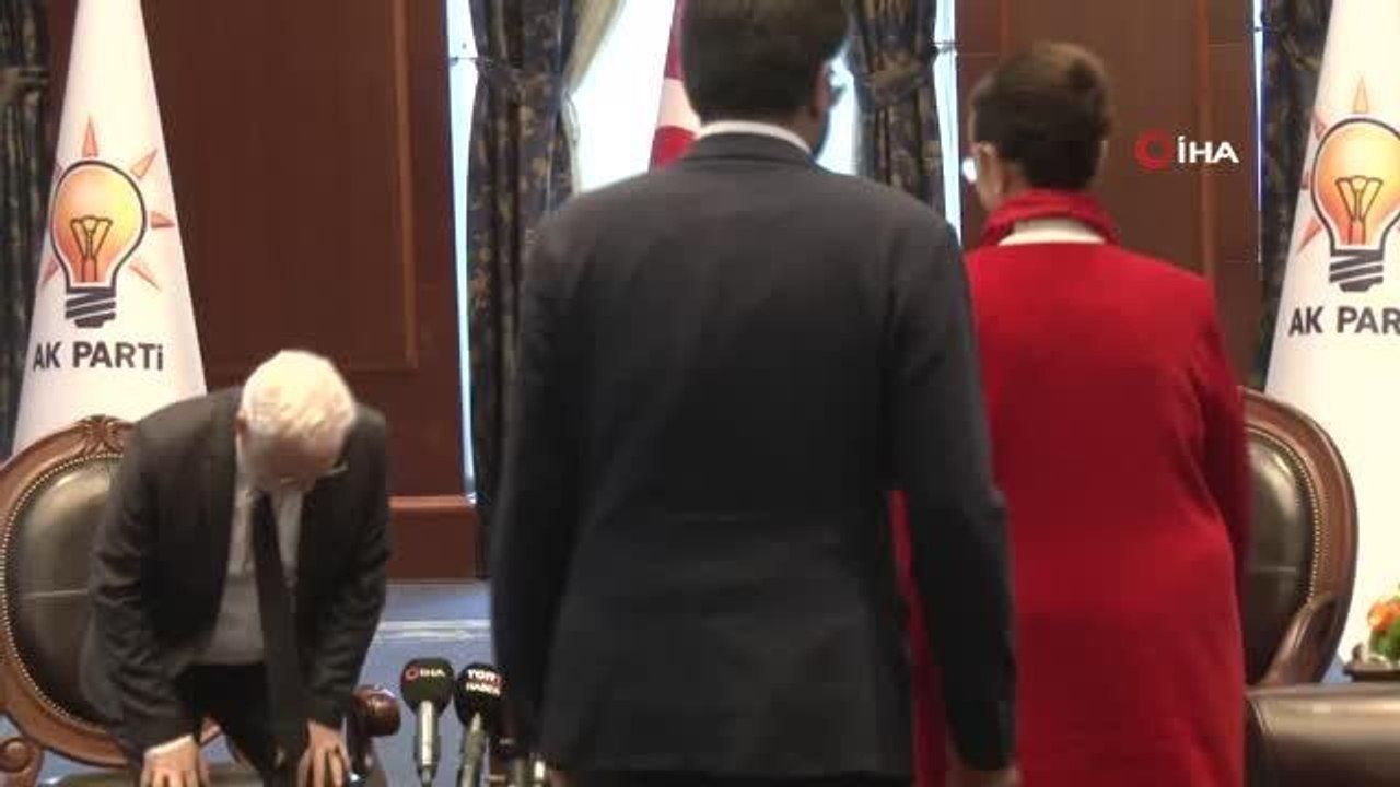 AK Parti'de siyasi partiler arası bayramlaşma