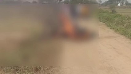 पत्नी की आंखों के सामने पति की जिन्दा जलकर मौत, देखिये दर्दनाक वीडियो