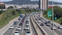 İSTANBUL'DA BAYRAMIN 2. GÜNÜNDE TRAFİK YOĞUNLUĞU -1