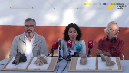 Rueda de prensa sobre los hallazgos de las primeras representaciones humanas de Tarteso
