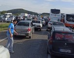 Erdoğan gelecek diye yol kapatıldı, sürücüler isyan etti