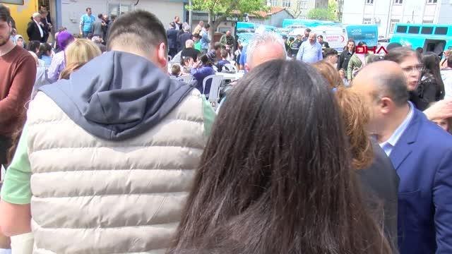 İSTANBUL-KURTULMUŞ PARTİLERE YAPILAN SALDIRILAR TÜRKİYE DEMOKRASİSİNE YAPILMIŞ BİR SALDIRIDIR