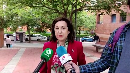 Margarita Robles: "En el momento en el que se haga efectivo el alto el fuego haremos la evacuación"