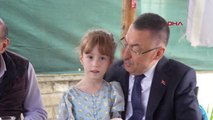 Fuat Oktay, Ankara'da şehit ailesini ziyaret etti