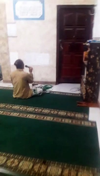 takbir dengan echo