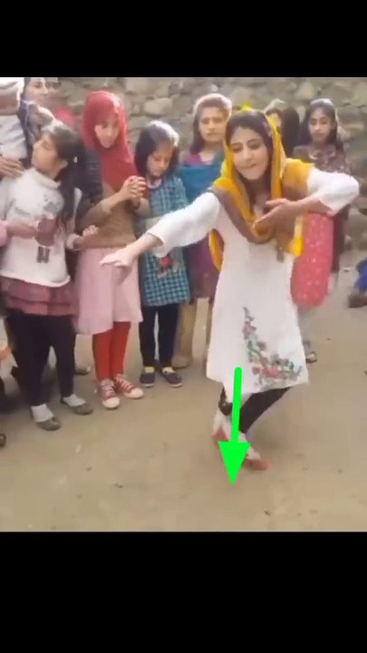 اس-لڑکی-نے-کمال-کی-ڈانس-کی-ہے