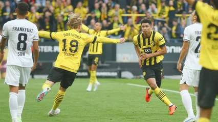 Borussia Dortmund v Eintracht Frankfurt