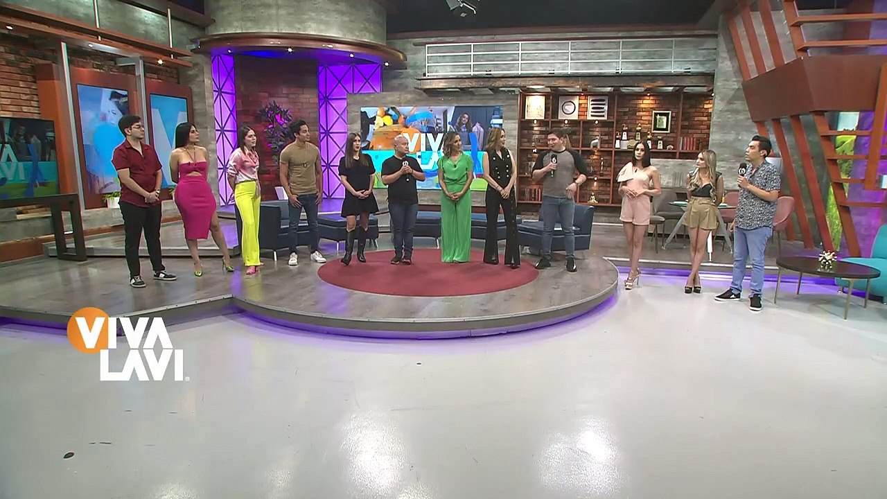 Paulina Rubio, ¿mantiene a sus ex parejas?; su abogada responde