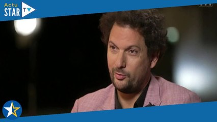 "Elle m'a dit..." : très ému, Eric Antoine dévoile les derniers mots de sa mère, écrits "dans des co